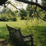 View Toward The Temple of Bellona, Kew, 2004, chromogenic print, 45 x 60 cm.