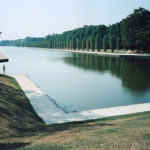 Grande canal, Parc de Sceaux, 2004, chromogenic print, 30 in x 40 in.